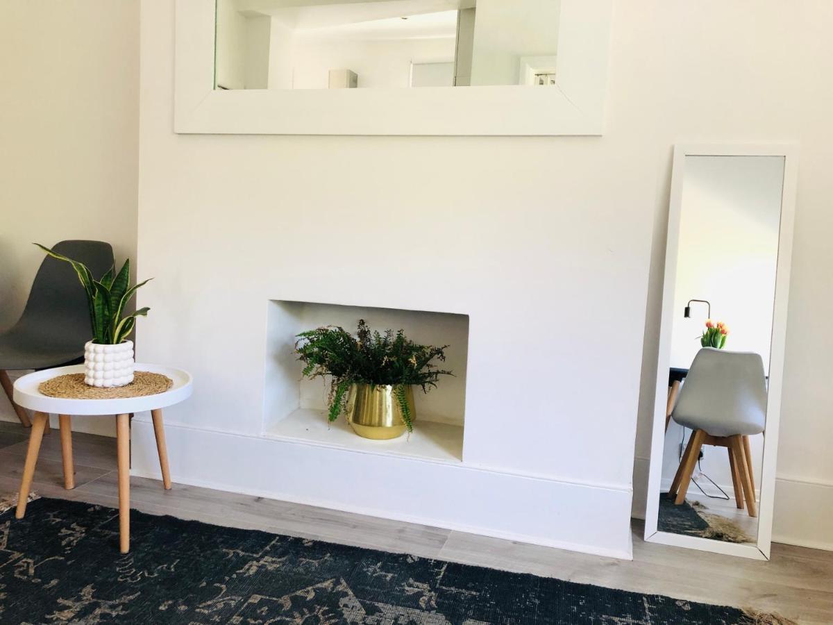 Bright Chiswick Apartment - Great Location London Ngoại thất bức ảnh