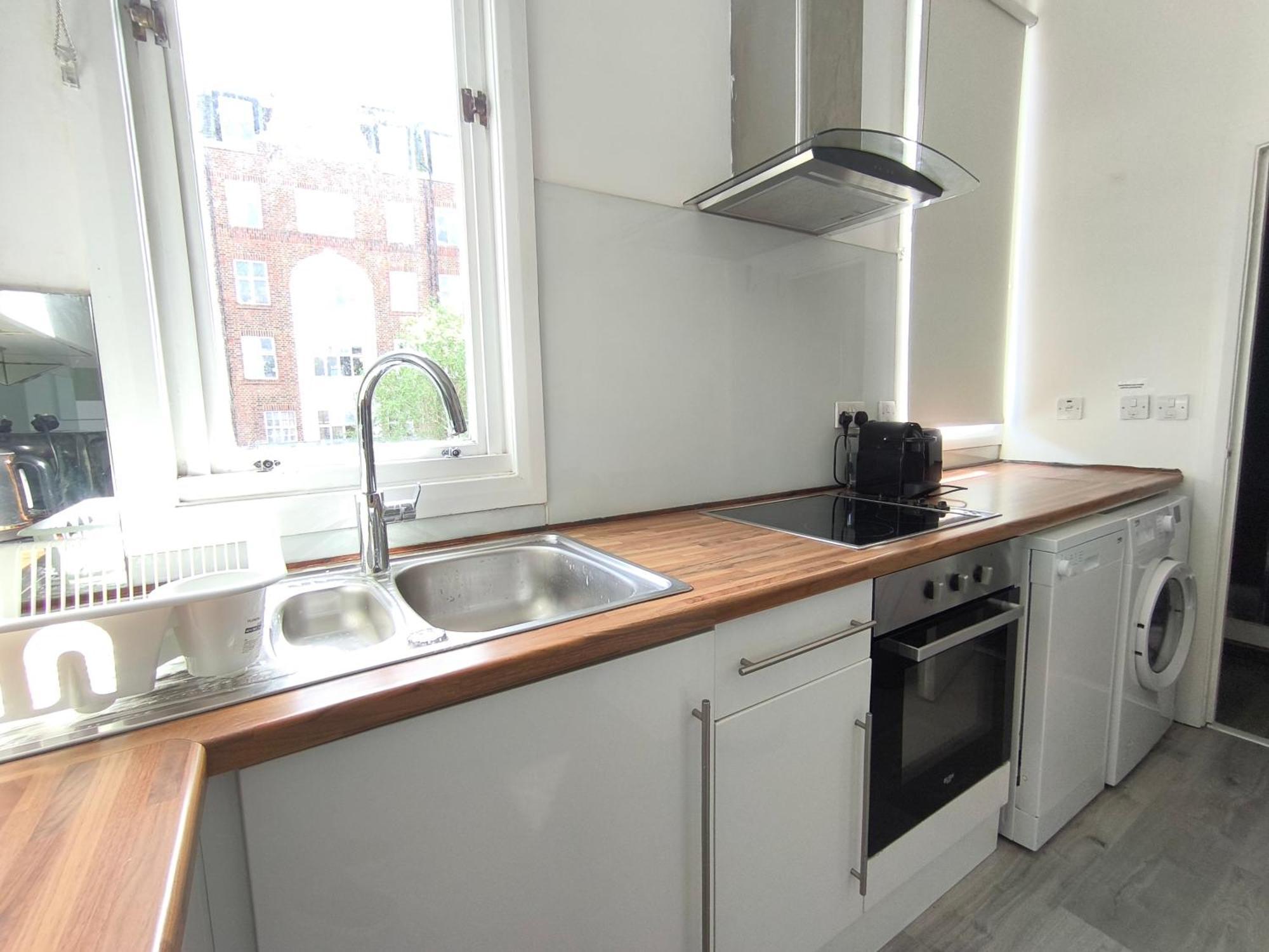 Bright Chiswick Apartment - Great Location London Ngoại thất bức ảnh